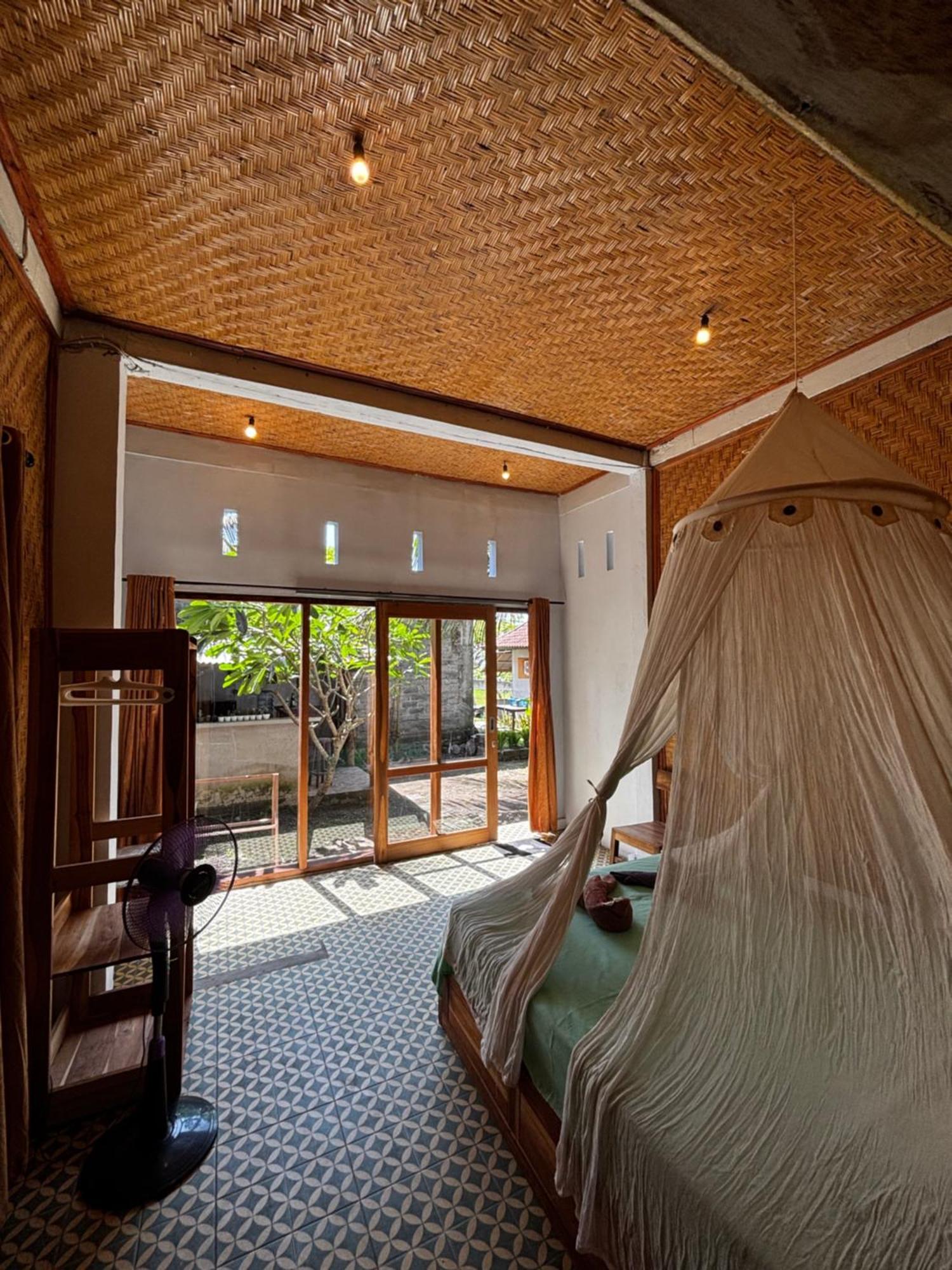 The Nyamo Surf & Stay Пулукан Екстериор снимка