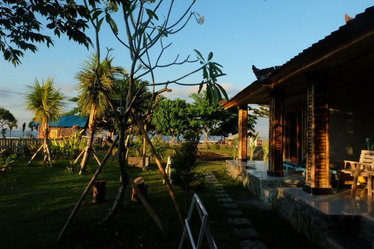 The Nyamo Surf & Stay Пулукан Екстериор снимка