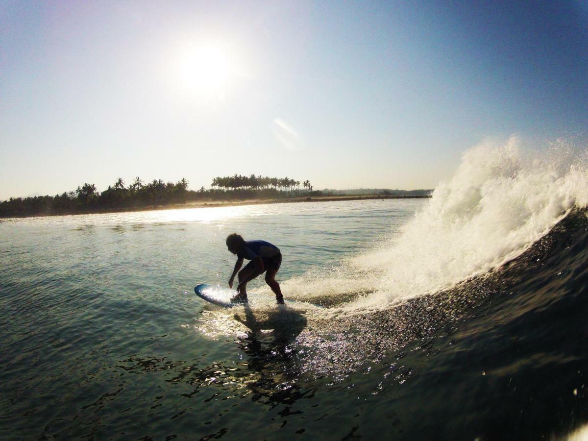 The Nyamo Surf & Stay Пулукан Екстериор снимка